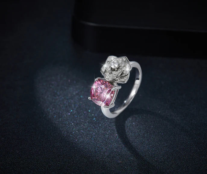CUSHION CUT PINK MOISSANITE RING IN STERLING SILVER - Image 2