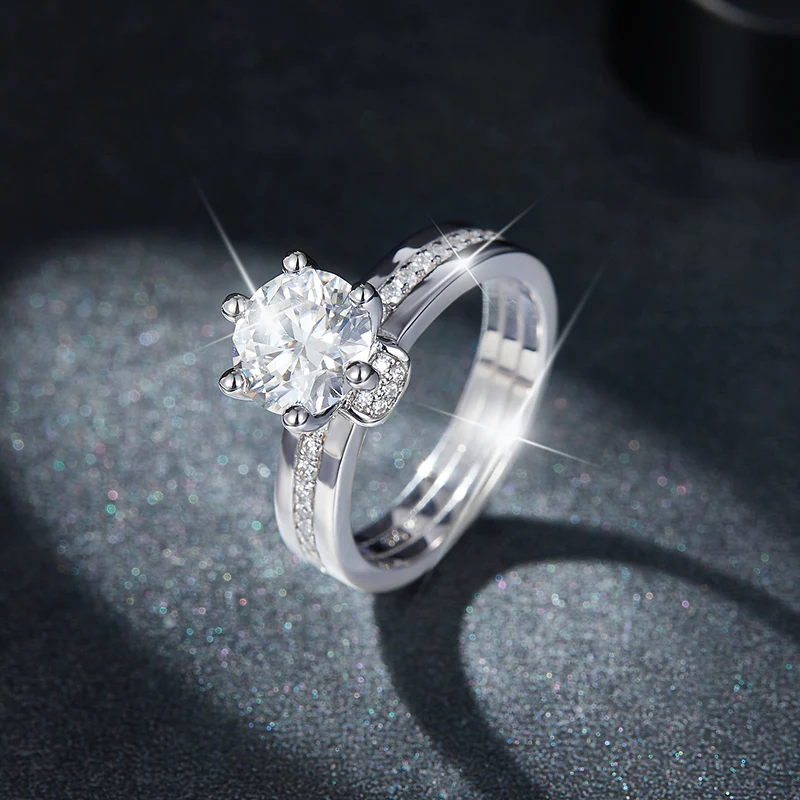 IE0227 2CT ROUND CUT MOISSANITE ENGAGEMENT RING IN STERLING SILVER - Image 3