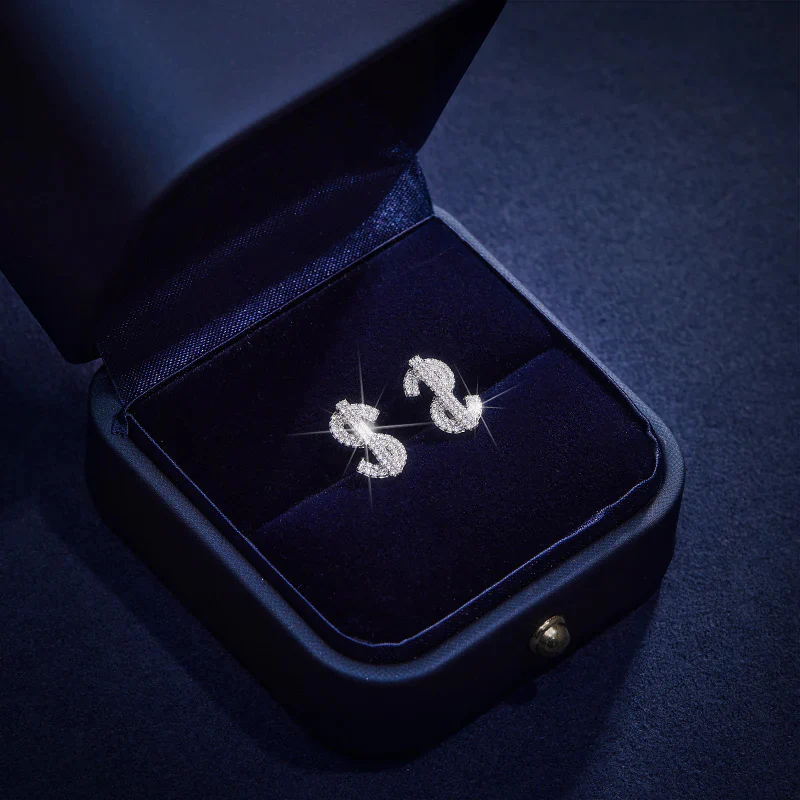 MOISSANITE DIAMOND DOLLAR STUD EARRING IN STERLING SILVER - Image 2