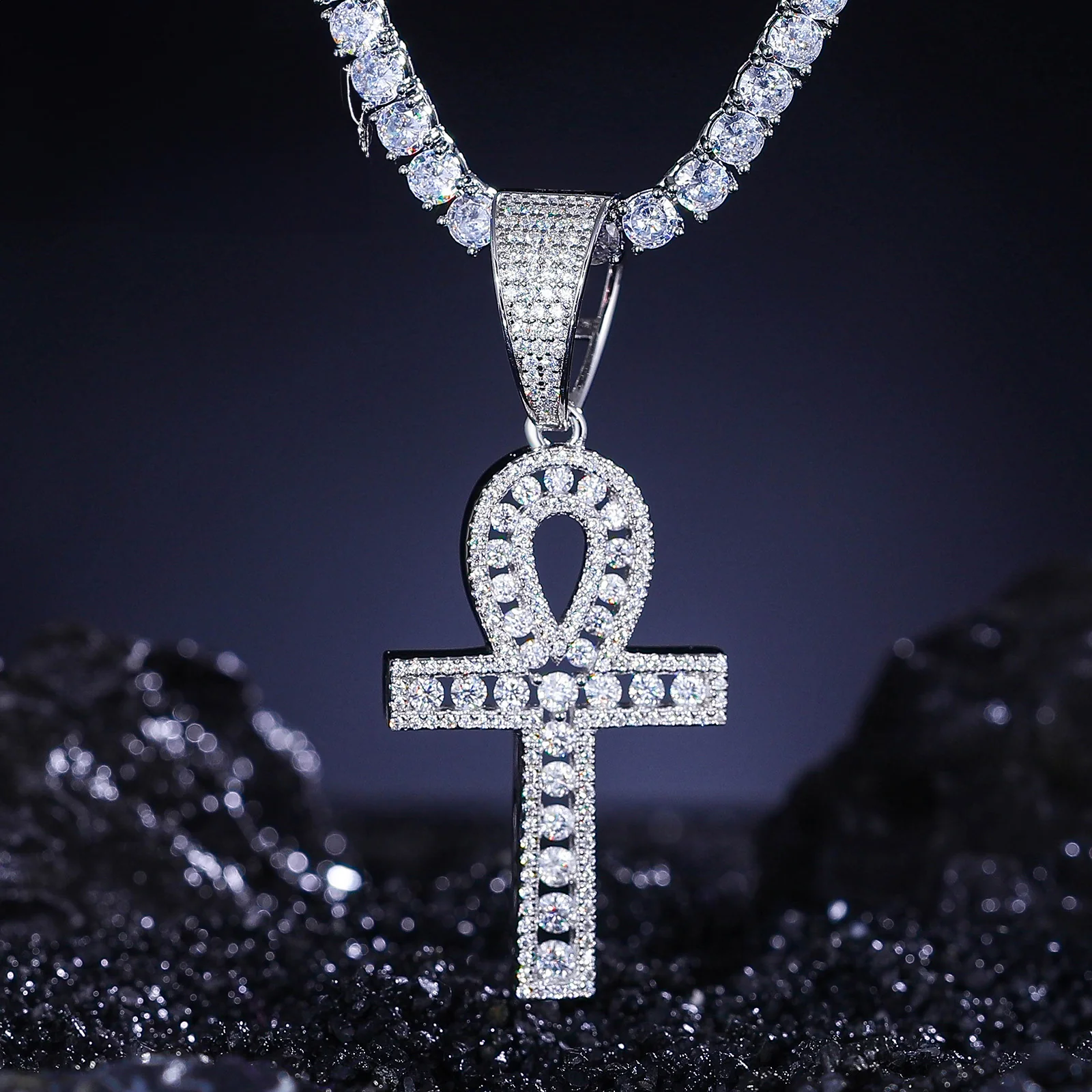 MOISSANITE DIAMOND EDGED CROSS PENDANT IN STERLING SILVER